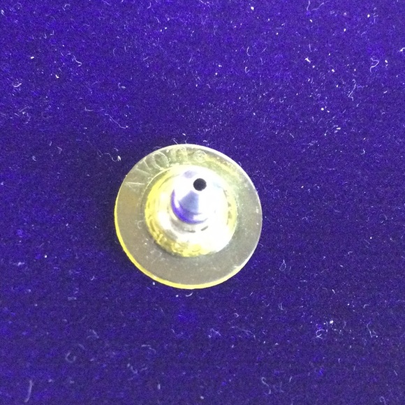 AVON Vintage Elegant Drop Earrings - Picture 4 of 4